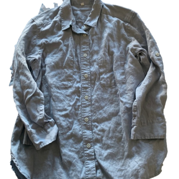 Tops - WOMEN'S jean button down shirt medium